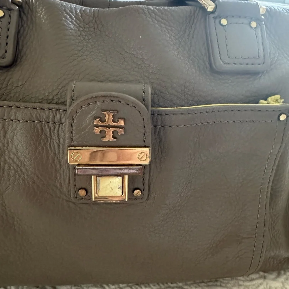 Tory Burch Moose and Lime Green Crossbody Women's Bag 11x7x5